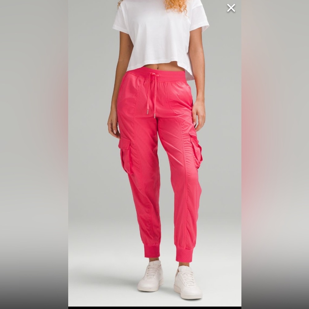 Lululemon Dance Studio Relaxed Fit Cargo Jogger Glaze Pink